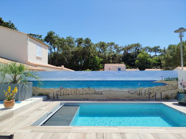 fresque de piscine de 12 × 1,70 m